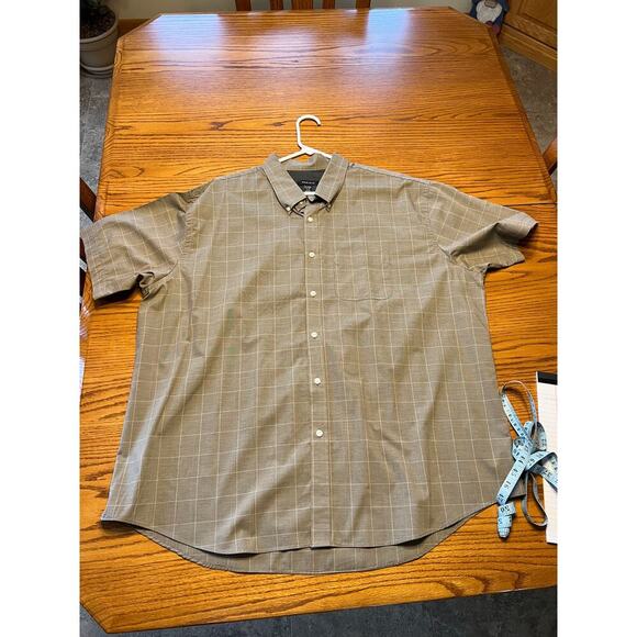 Van Heusen brown plaid short sleeve, men's size XXL 18-18 1/2 shirt - Picture 7 of 7